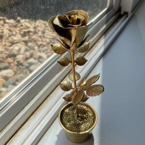 Elegant Gold Faux Rose Accent